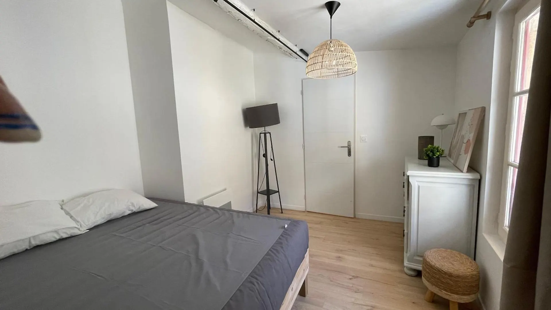 Appartement T4 Plein Centre Ville Aix-en-Provence Fransa